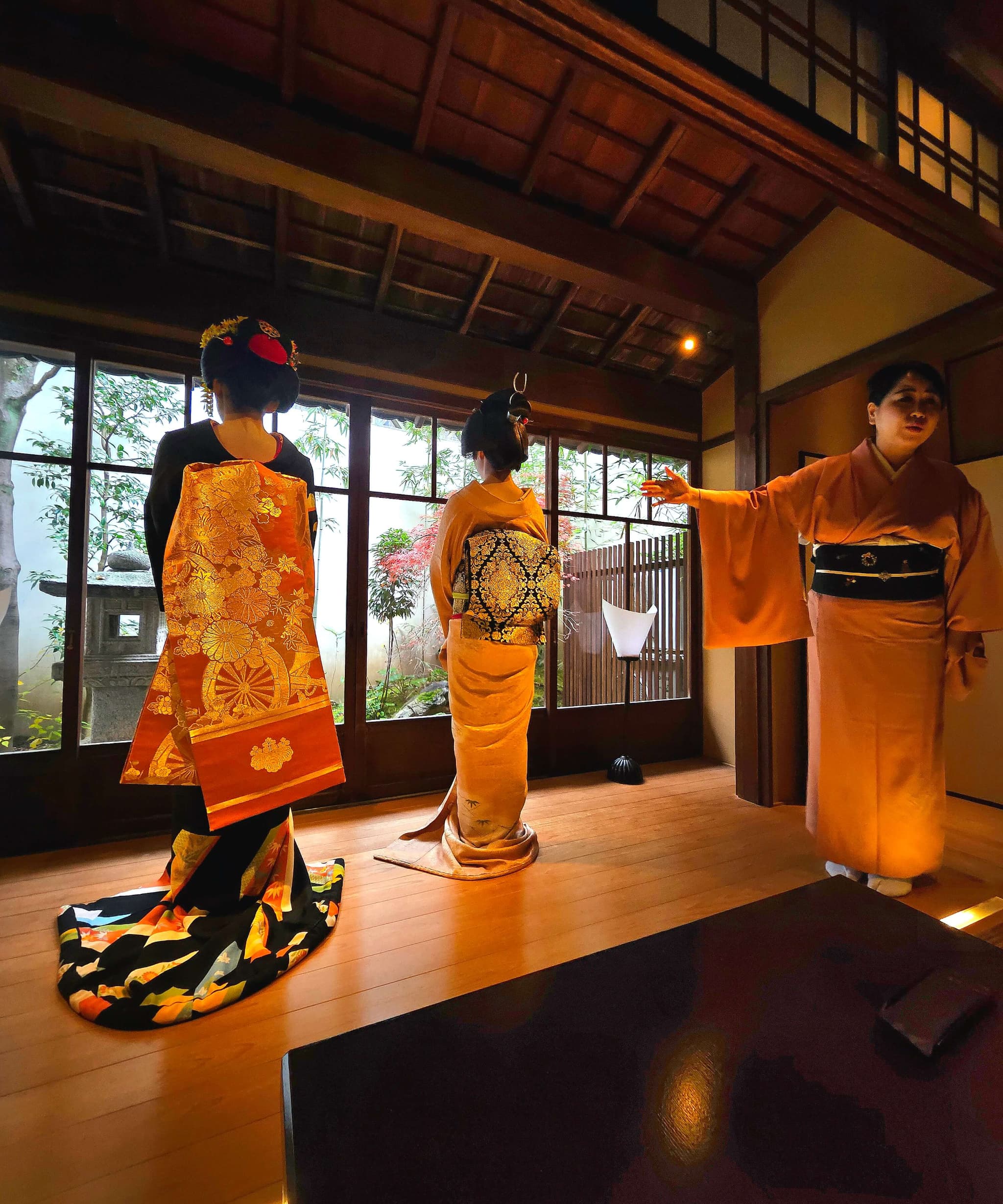 ② 舞妓お座敷《お茶屋さん貸切・豪華プラン》 - 3